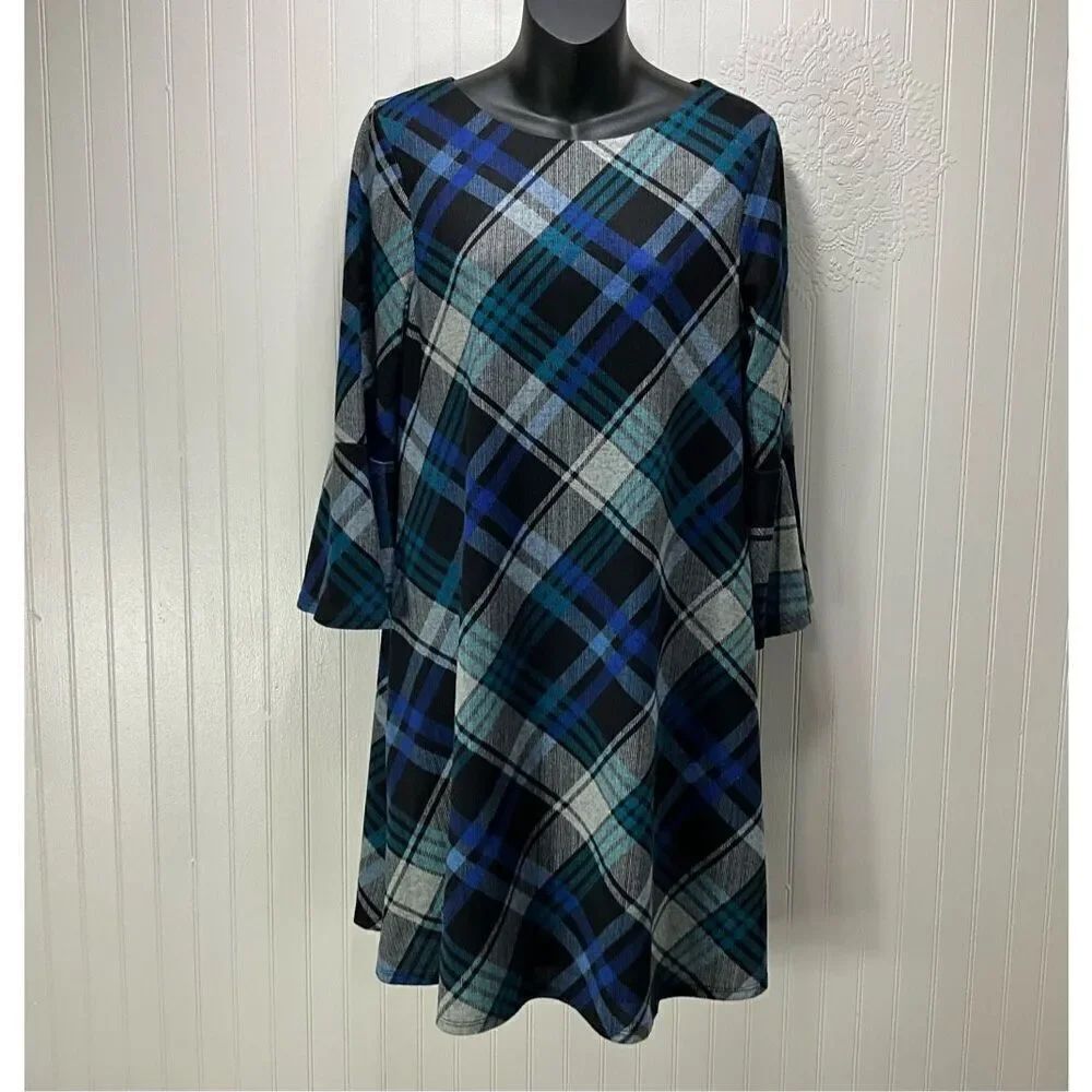 JESSICA HOWARD Plaid Dress